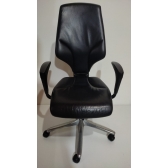 Cadeira Presidente Giroflex 64 (Couro Natural)